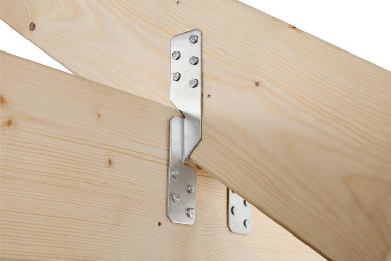 Kovový držák krokví pro dřevěnou konstrukci