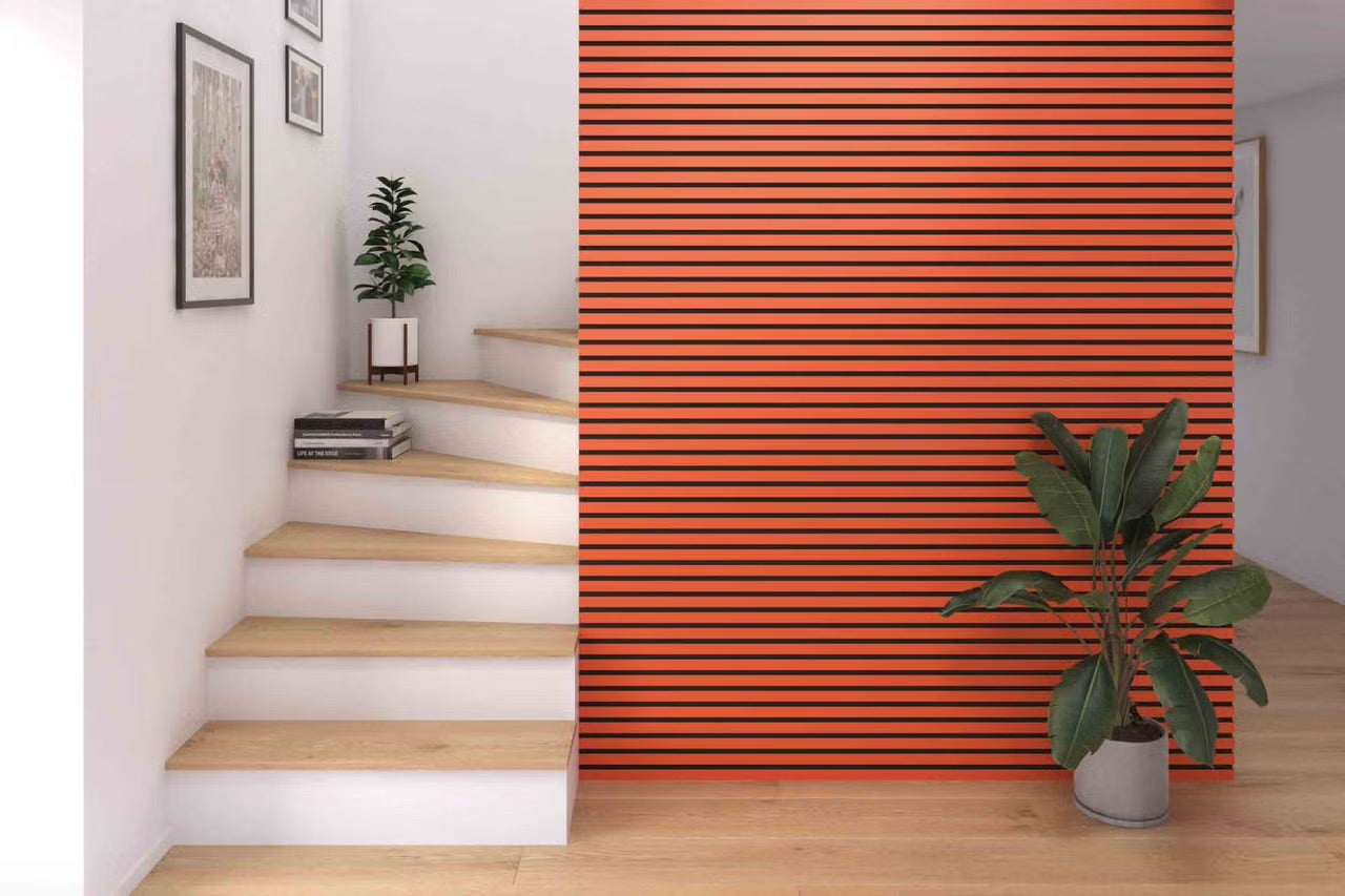 Akustické panely v chodbě