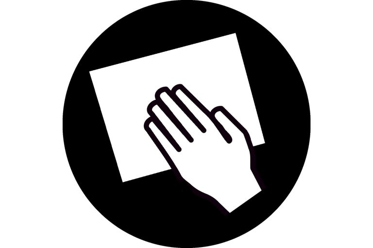Symbol: Čistit hadříkem