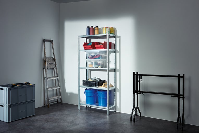 S regály značky SCHULTE budete mít v dílně vždy dost místa