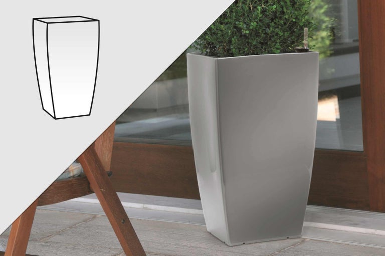 Vysoký květináč s rostlinou a schematické znázornění produktu