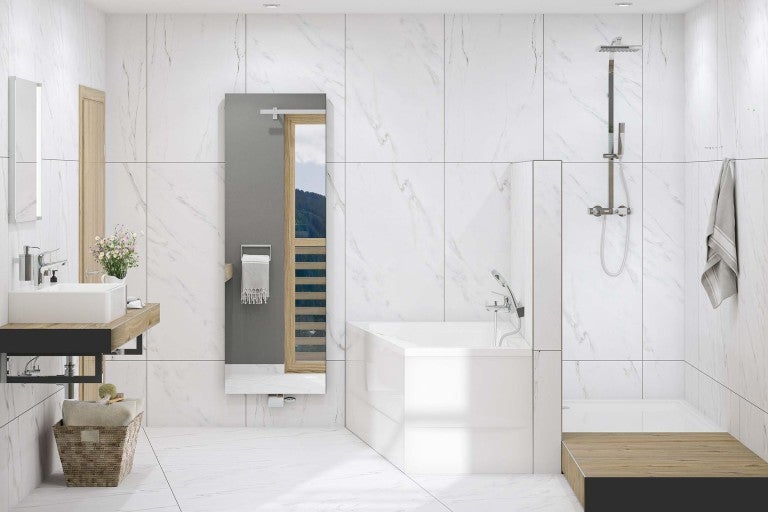 Moderní koupelna s umyvadlem, zrcadlem, vanou a sprchou