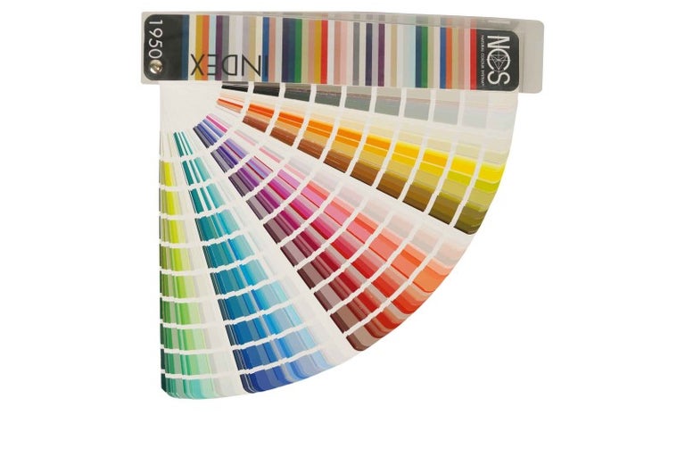 Vějíř barev s různými odstíny