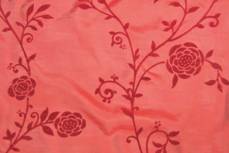 Textilie s květinovým vzorem