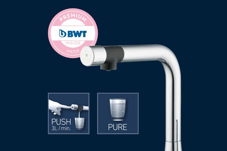 Vodovodní kohoutek s vodoznakem BWT Premium Inside Water, který dodává 3 litry za minutu
