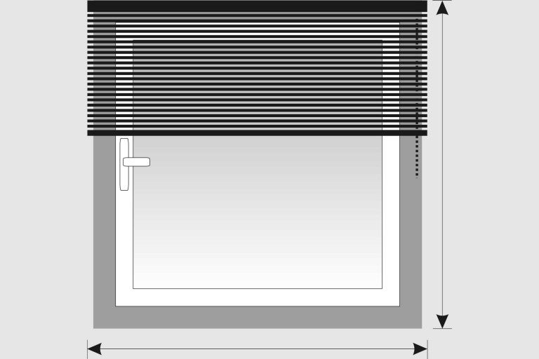 Okna se žaluzií pro měření šířky a výšky