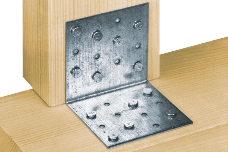 Kovový úhelník pro spojování dřeva