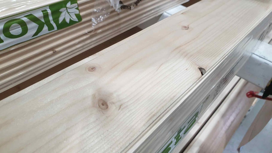 Detail stohu dřevěných latí