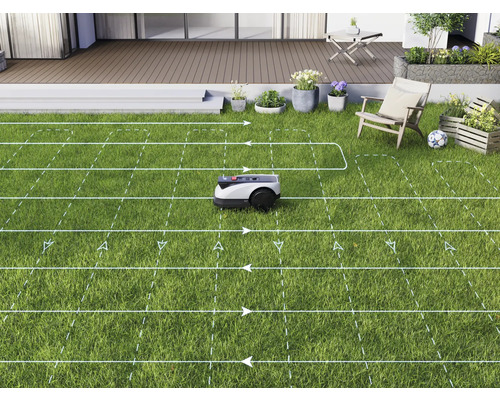 Robotická sekačka na trávníku se vzorem sečení