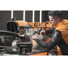 Aku příklepová vrtačka DeWalt McLaren DCD85MM2T-QW 18V včetně 2x aku 18V XR 4,0Ah, nabíječky a kufru TSTAK
