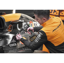 Aku příklepová vrtačka DeWalt McLaren DCD85MM2T-QW 18V včetně 2x aku 18V XR 4,0Ah, nabíječky a kufru TSTAK