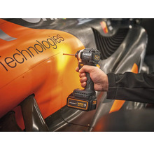 Aku rázový utahovák DeWalt McLaren DCF85MM1T-QW 18V včetně aku 18V XR 4,0Ah, nabíječky a kufru TSTAK