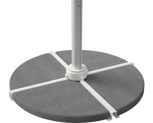 Šedý stojan na slunečník s bílým rámem a tyčí