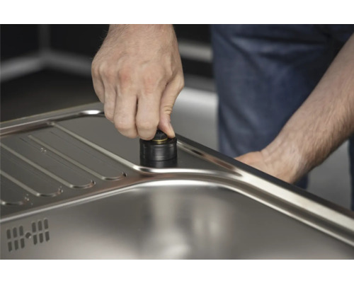 Montáž nerezového dřezu