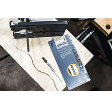 Pilové listy Wilpu HC 22 DV s přímočarou pilou na dřevěné desce