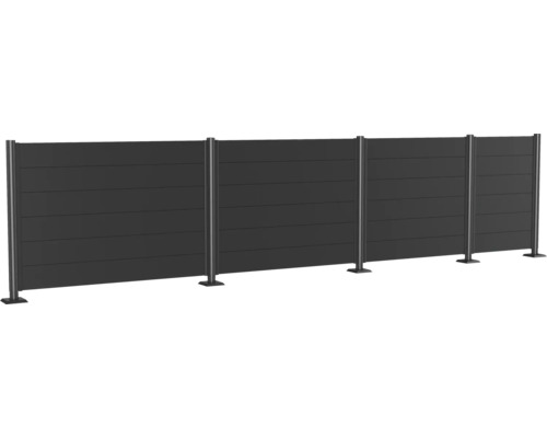 Ochranný plot s kovovými sloupky