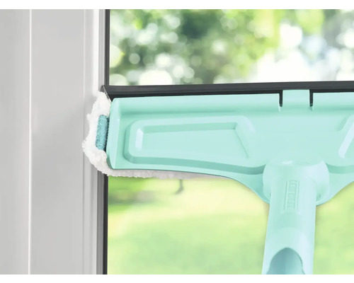 Stěrka na okna při použití na okně