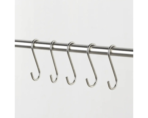 Kovová tyč s háčky ve tvaru S k zavěšení