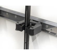 Nástěnný držák na nářadí a zařízení s lištou