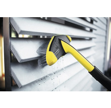 Logo společnosti Kärcher. Čištění žaluzií kartáčem.