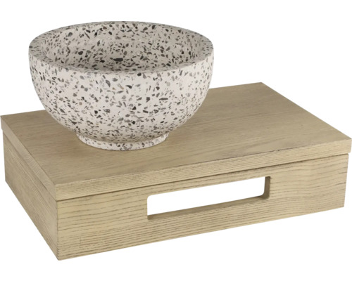 Dekorační mísa na dřevěné krabici