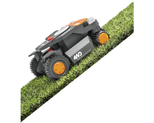 Robotická sekačka na trávníku