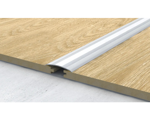 Podlahový profil pro spojení dvou podlahových krytin