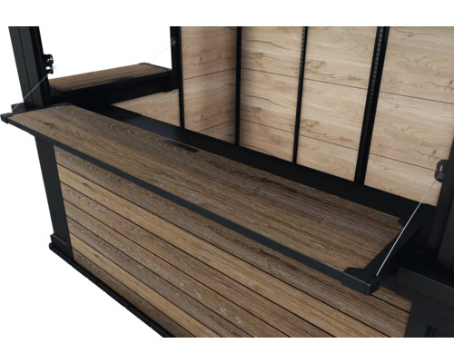 Detailní pohled na venkovní kuchyňský modul s dřevěným obkladem a sklopnou pracovní deskou