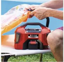 Akumulátorová vzduchová pumpa Einhell nafukuje plovací kruh