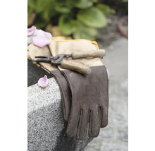 Zahradní nářadí: zahradní rukavice a zahradnické nůžky