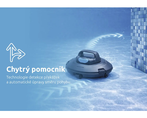 Automatický čistič bazénů v bazénu