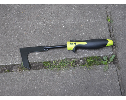 Škrabka na spáry a hrany na dlažebních kostkách