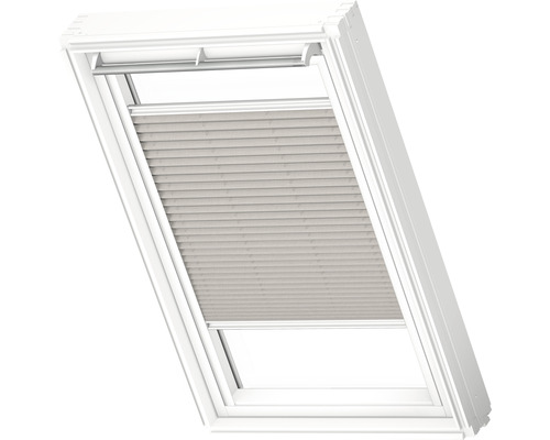 Střešní okno s plisovanou žaluzií