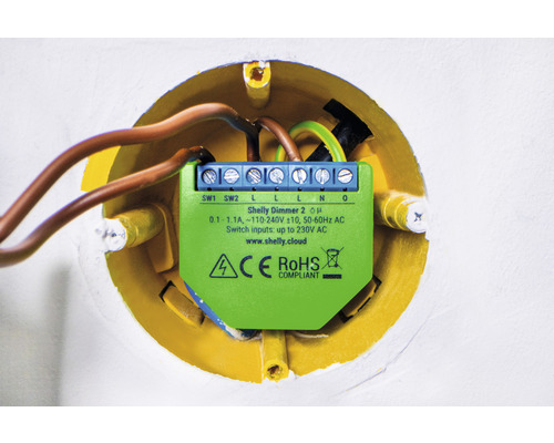 Nainstalovaný stmívač Shelly Dimmer 2 v rozvodné krabici