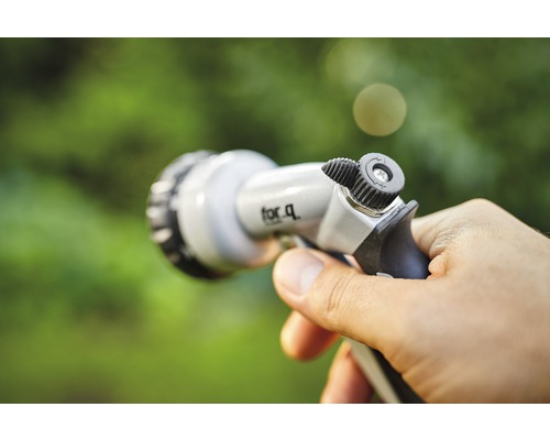 Zahradní hadicová stříkací pistole s rukojetí pro zavlažování zahrady