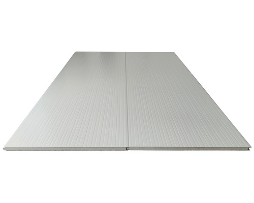 Dva sendvičové panely se spojem pero a drážka