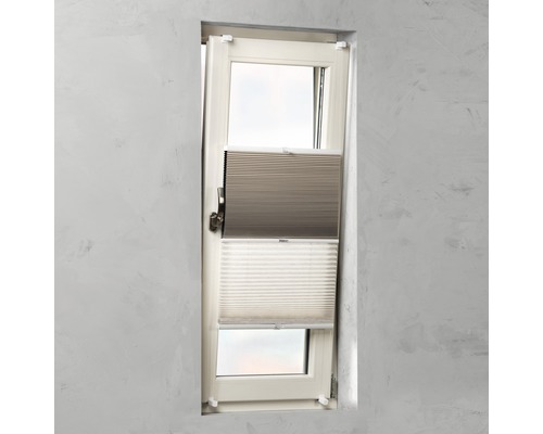 Plisé na okně pro regulaci světla