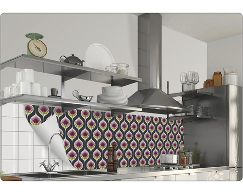 Kuchyňská scéna s květinovou kuchyňskou fólií