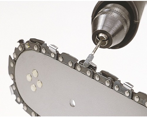 Broušení řetězové pily s brusným nástrojem