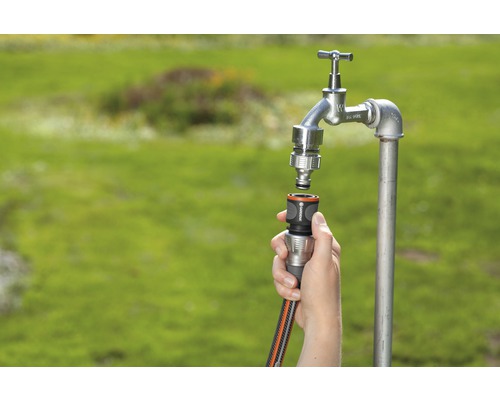 Připojení zahradního kohoutku s hadicovou přípojkou a zahradní hadicí