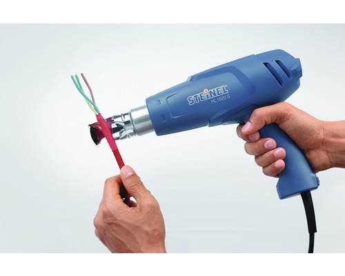 Horkovzdušná pistole při smršťování kabelového spoje