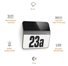 Osvětlení čísla domu se solárním panelem a LED osvětlením pro montáž na stěnu