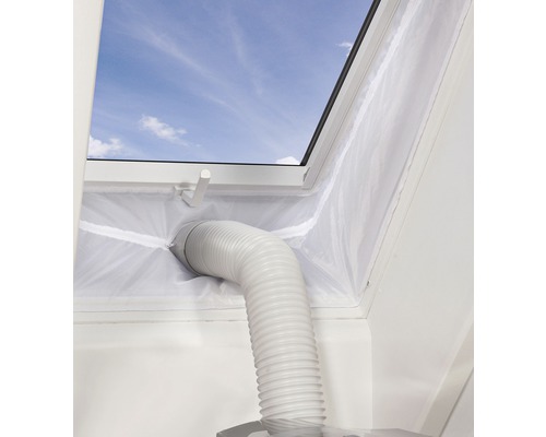 Střešní okno s těsněním klimatizace a odvzdušňovací hadicí