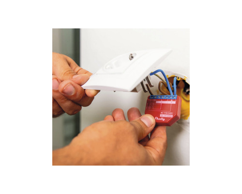 Instalace relé chytré domácnosti za vypínač.