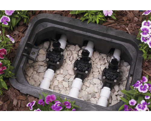 Rozdělovač ventilů pro zahradní zavlažování v podzemní krabici