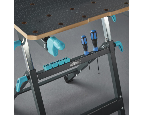 Pracovní stůl Wolfcraft s odkládací plochou na nářadí a upínací pákou