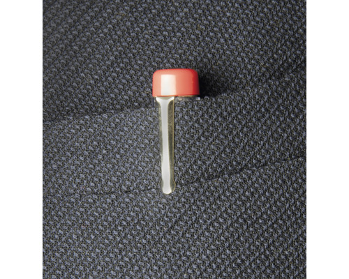 Měřicí válec s červenou zátkou