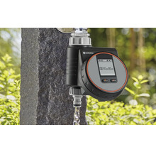 Zavlažovací počítač Gardena na vodovodním kohoutku s průtokem vody