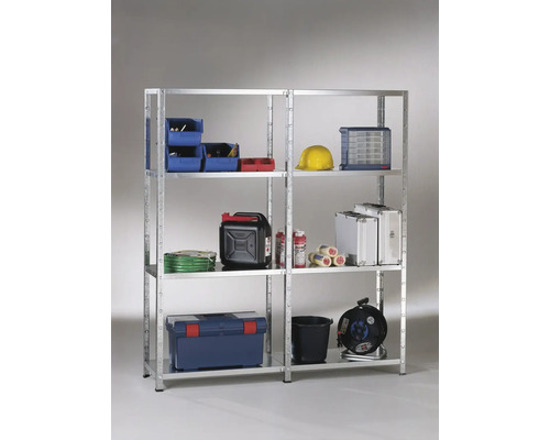 Všestranný regál s různým nářadím a příslušenstvím