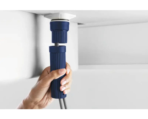 Instalace nastavitelné nožičky spotřebiče pro kuchyňský nábytek